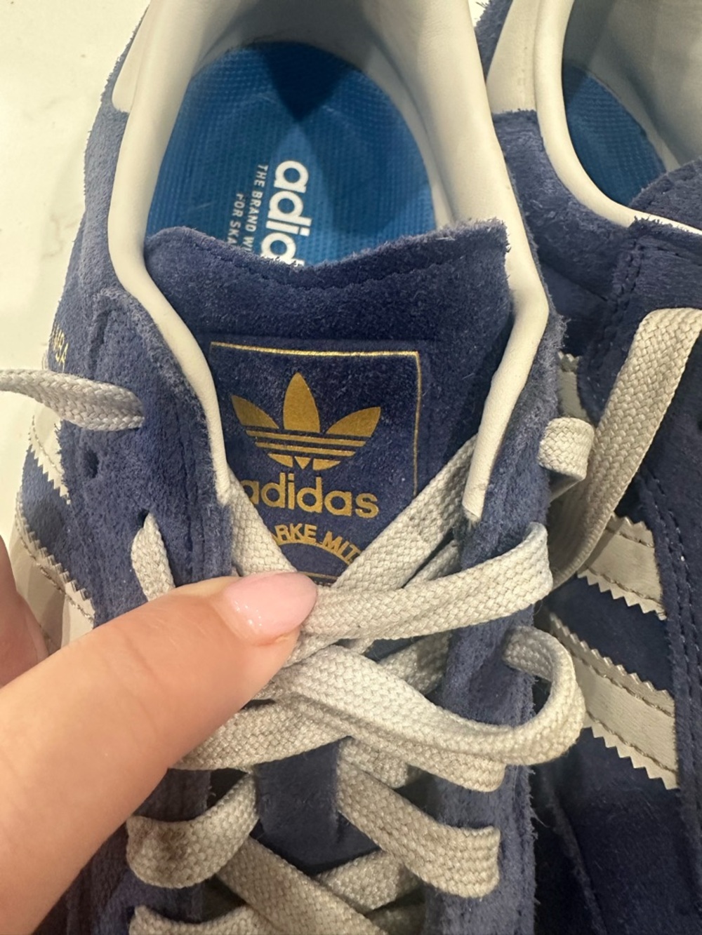 Adidas Men's Samba Blue Suede Casual Sneakers with White Stripes - Picture 3 of 6